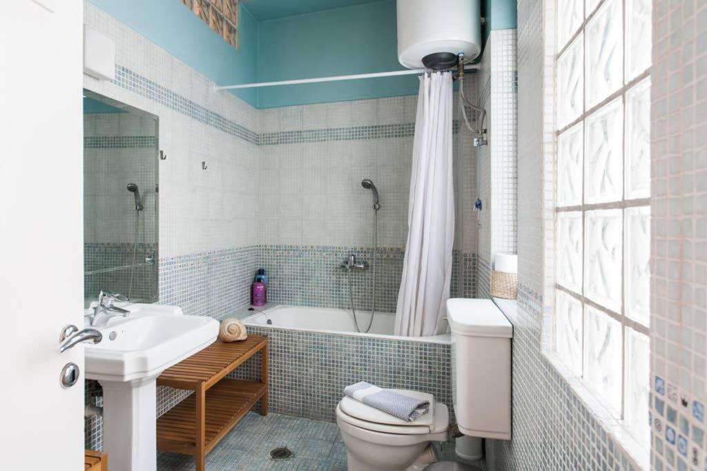 Mid Century 3 Bdr City Centre Townhouse Atene Esterno foto