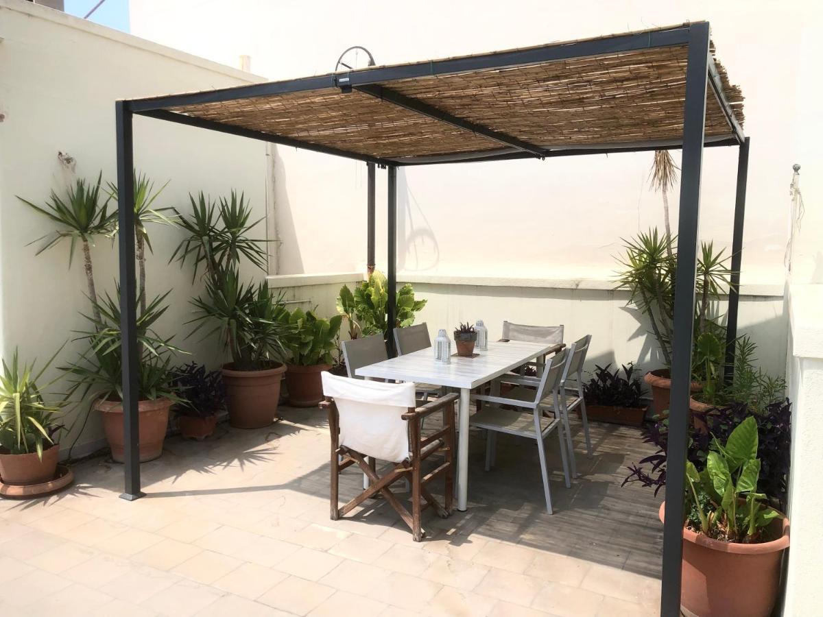 Mid Century 3 Bdr City Centre Townhouse Atene Esterno foto